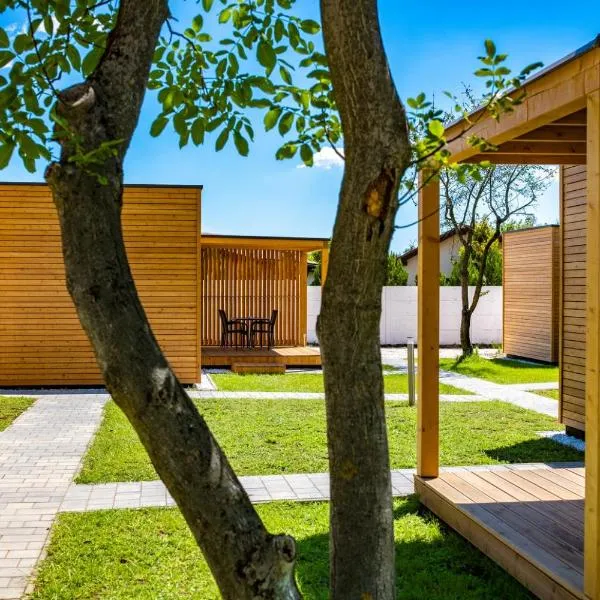 Zsóry Liget Camping & Resort, hotell i Mezőkövesd