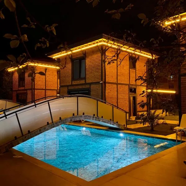 ZK Wooden Village, hotell i Sapanca