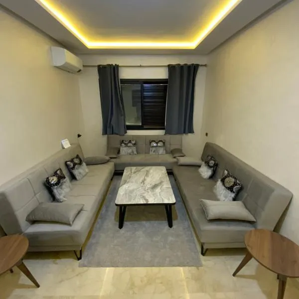 Best Appartement 3 BEDROOMS, khách sạn ở Marrakech