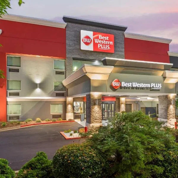 Cleveland में, होटल Best Western Plus Cleveland Inn & Suites