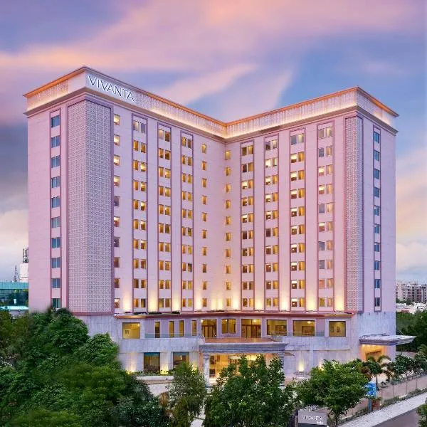 Vivanta Ahmedabad SG Highway，位于艾哈迈达巴德的酒店