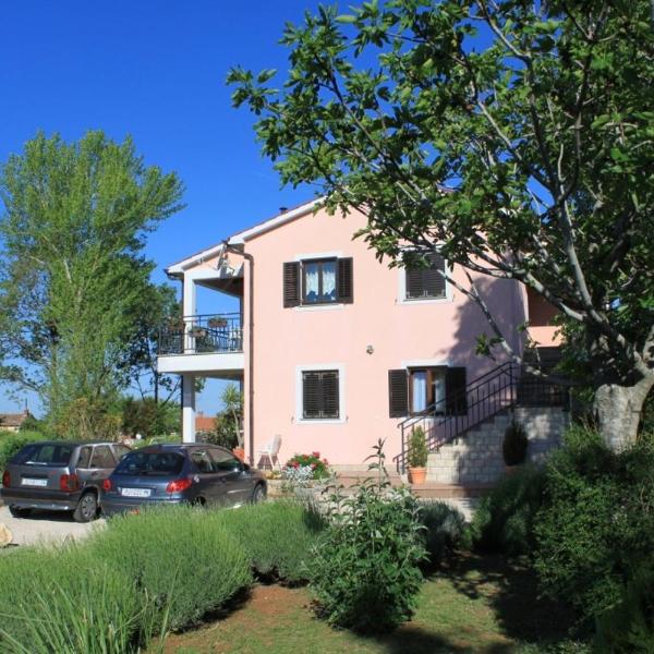 Apartments with a parking space Presika, Labin - 7617