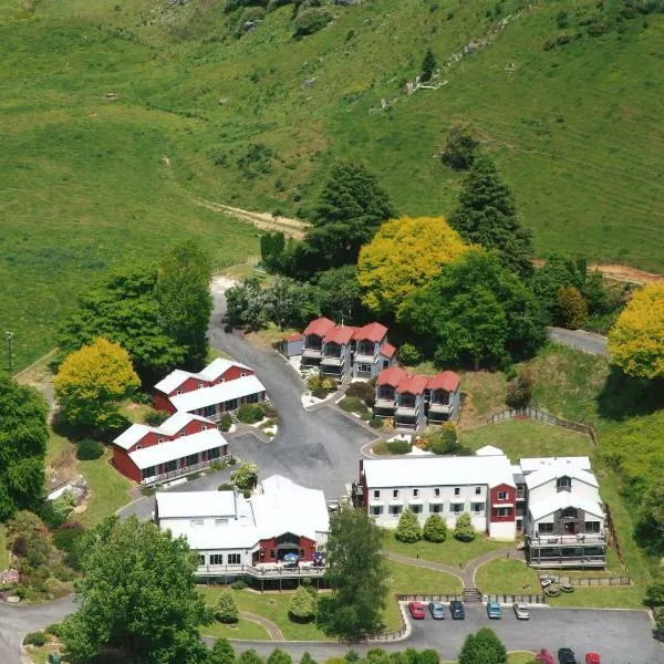 Waitomo Village Chalets home of Kiwipaka, hotell i Waitomo Caves
