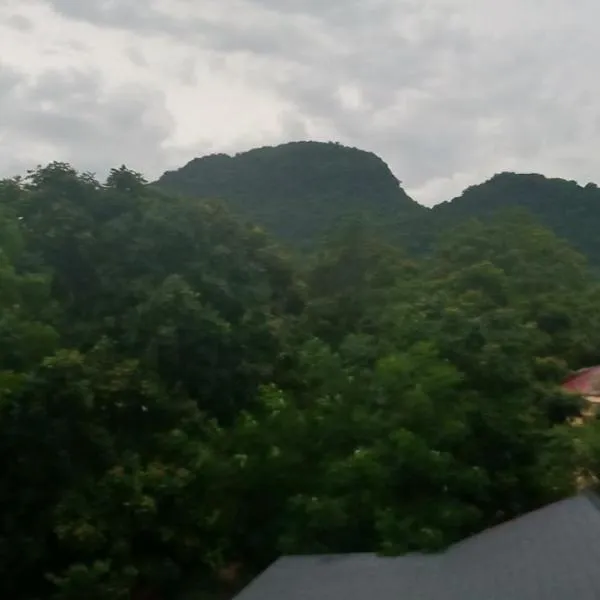 Green Hills Homestay, hotel v destinaci Hương Cẩm Thủy