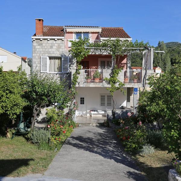 Apartments by the sea Zuljana, Peljesac - 10112