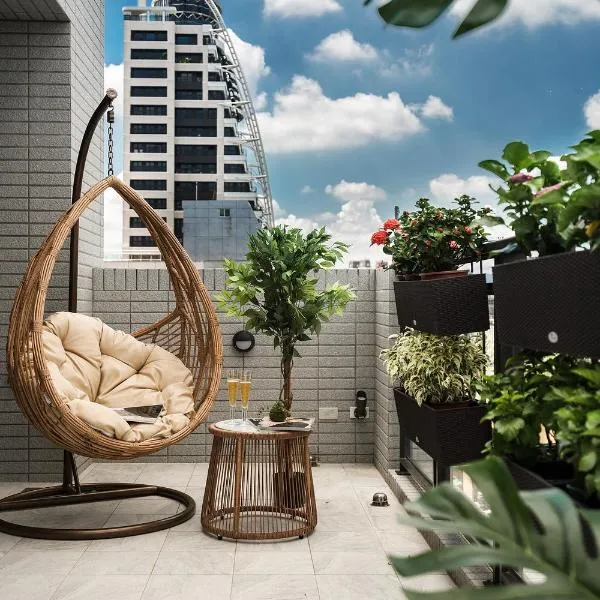 Comma Boutique Hotel, hotel in Taipei