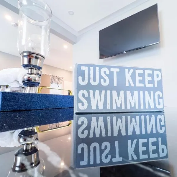 Group Friendly 6BR Near Aquarium & Niagara Falls, hotel in Niagara Falls