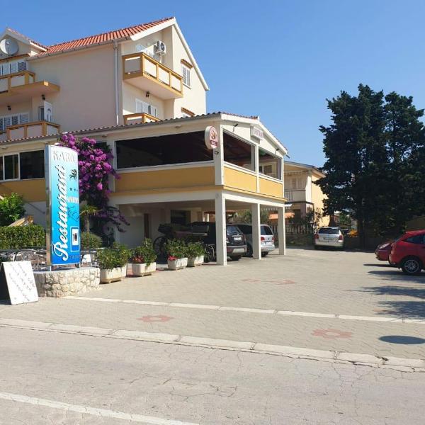 Apartments with a parking space Vrsi - Mulo, Zadar - 3276
