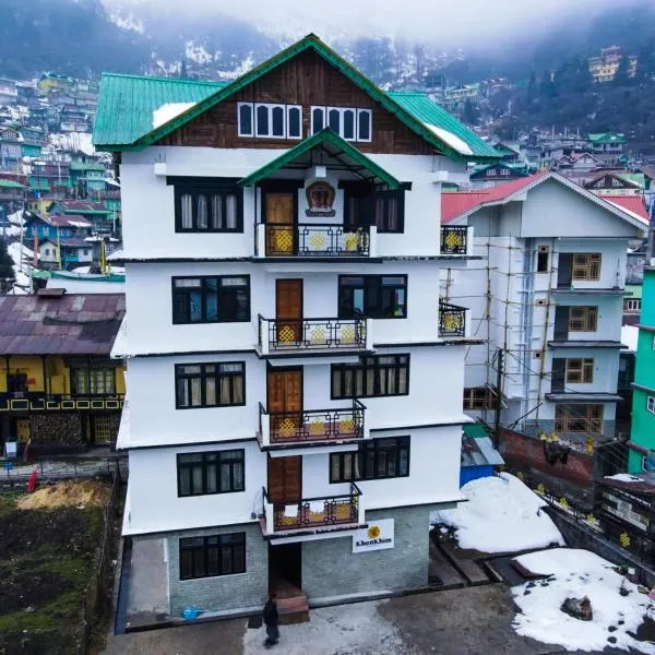 KhenKhim Regency, Lachen all meals included, hotel in Lachen