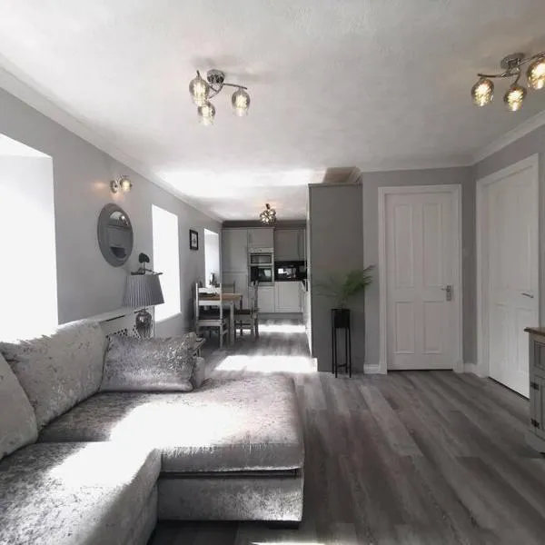 B'Dazzled Flat, Castletown、サーソーのホテル