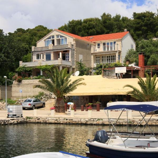 Apartments by the sea Lumbarda, Korcula - 576