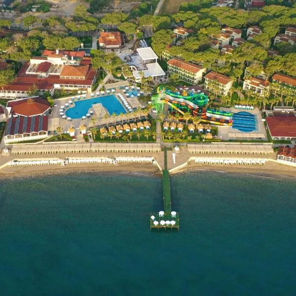 Crystal Flora Beach Resort - Ultimate All Inclusive, ξενοδοχείο σε Beldibi