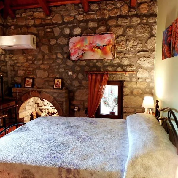 Old House Villa Moudros- Kaminia Lemnos Λήμνοs, hotel in Ayía Sofía