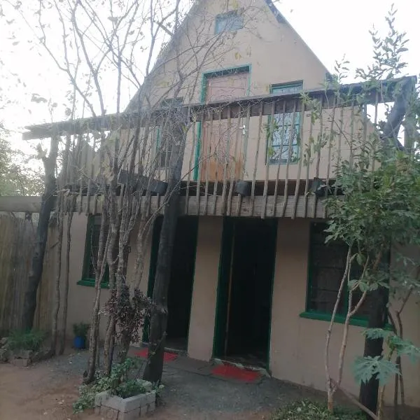 Sabs Cottage, hotell i Kasane