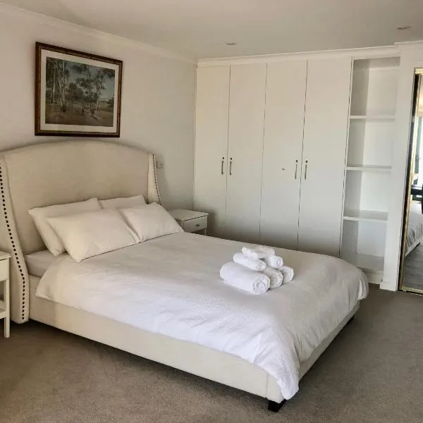 Arlberg 204 Ski-In Ski-Out Studio Apartment, готель у місті Маунт-Буллер