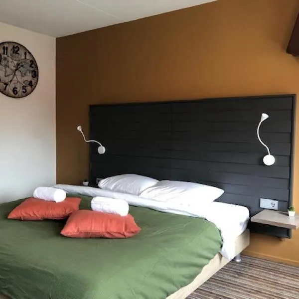 Hotel The Happy Traveler，格羅寧根的飯店