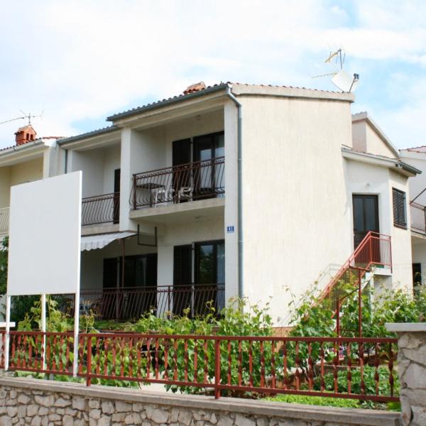 Apartments with a parking space Brodarica, Sibenik - 6313