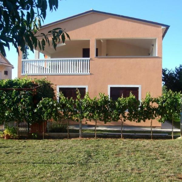 Apartment Peroj 7254b