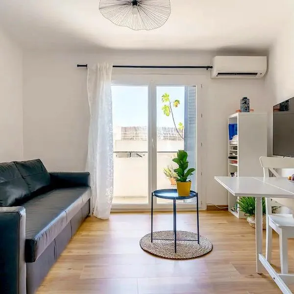 Escale St Charles - 150m de la Gare, vue sur Notre-Dame de la Garde, hôtel à Marseille