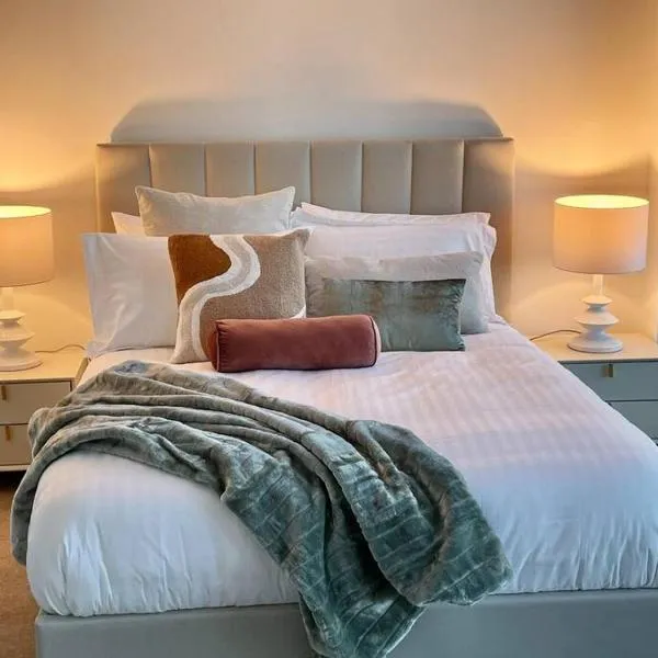 Lux 3 Bedroom Apartment in Southbank, hotel in Melbourne