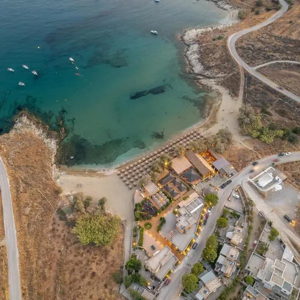Porto Koundouros Beach and Villas, hotel in Koundouros