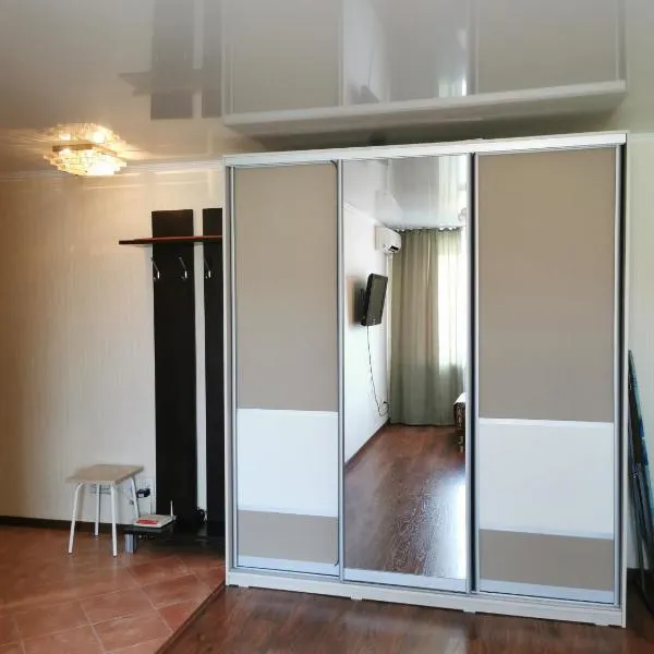 1 комн квартира в центре, Hotel in Qostanai