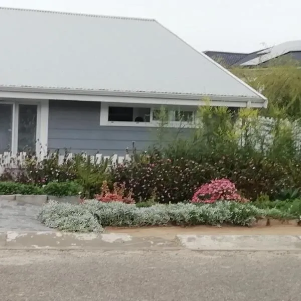 Shells Corner Cottage, hotel in Knysna