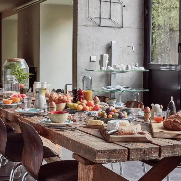 LA PORTE ROUGE RBX, hôtel à Roubaix