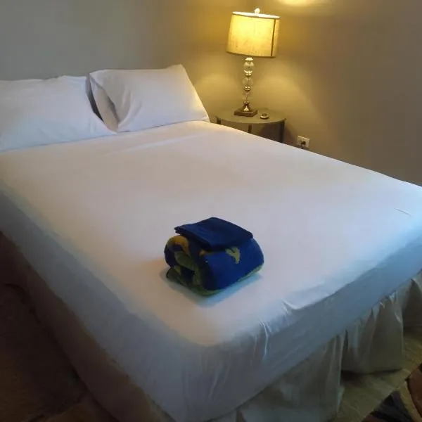 Abigail's Splendor -2 Bedroom Entire Apartment, hotel a Tortola Island