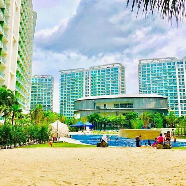 AZURE URBAN RESORT A3 near airport mall with Balcony wavepool，位于马尼拉的酒店