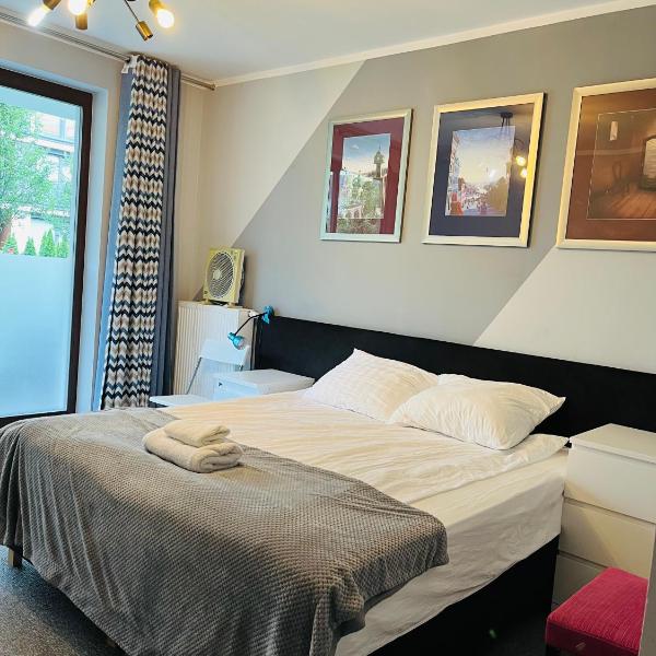 airport comfy guest home, Varsavia