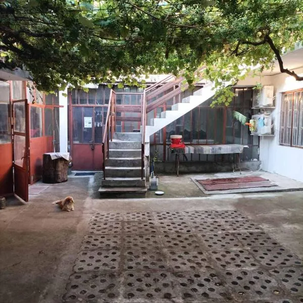 Къща за гости Бяла Къща, hotel v destinaci Kavarna