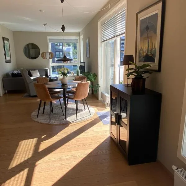 City Center (2bedroom/1bath/Balcony) Sørenga, hotel a Oslo