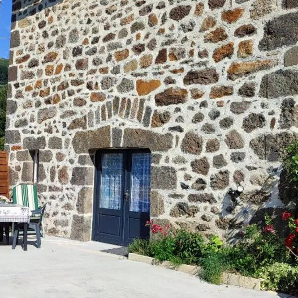 La basse-cour, hôtel à Vic-sur-Cère