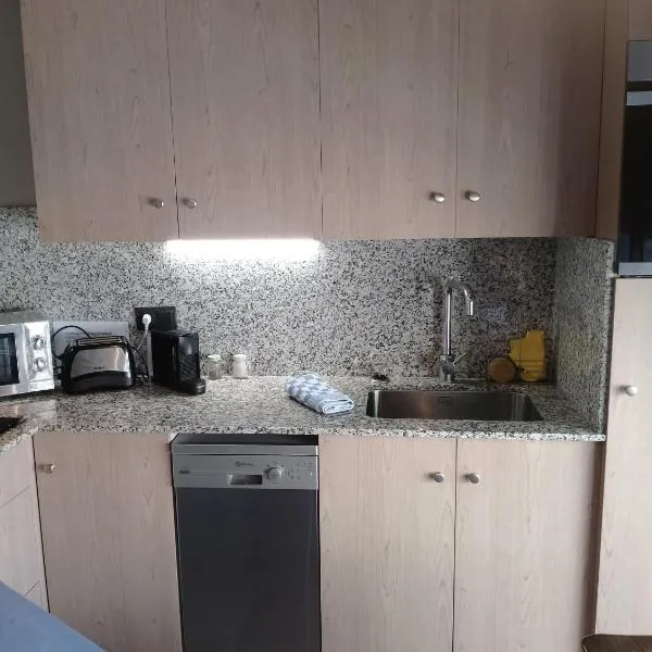 Apartament casa Rural Cal Xico d'Adrall -La Seu d'Urgell-Andorra, hotel a Adrall