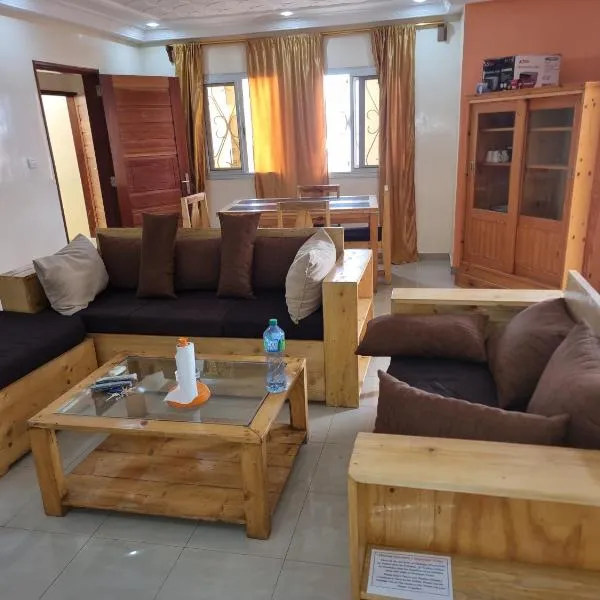 CHAMBRES PRIVEES CLIMATISEES-DOUCHES PERSONNELLES-NEFLIX-SALON, hotel v destinaci Dakar