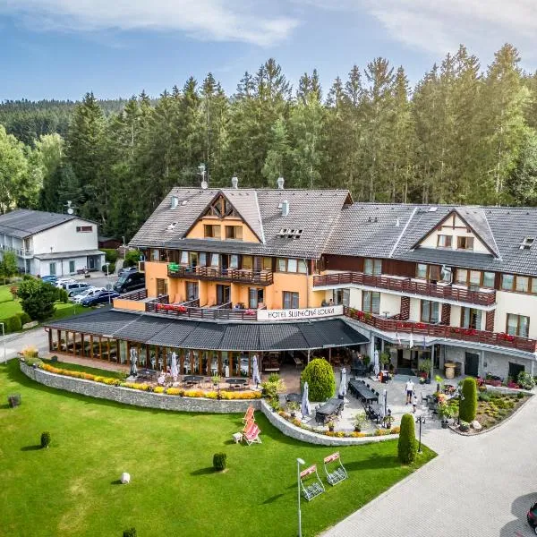 Hotel SLUNEČNÁ LOUKA, hotel v destinaci Lipno nad Vltavou