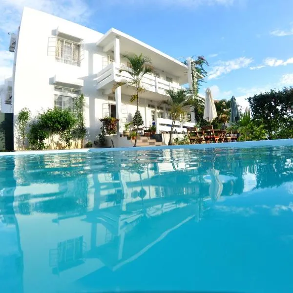 Villa Osumare Guest House, hotel v destinácii Flic-en-Flac
