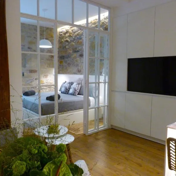 Chic Gran Vía, nuevo apartamento de diseño en Gros by ChicDonosti, ξενοδοχείο στο Σαν Σεμπαστιάν