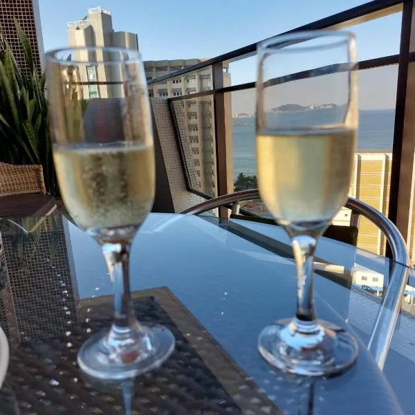 Guarujá, Astúrias, 3 Suítes, 1 quadra da praia, hotel in Guarujá