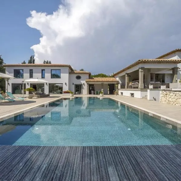 Luxury Zen, hotel in Châteauneuf