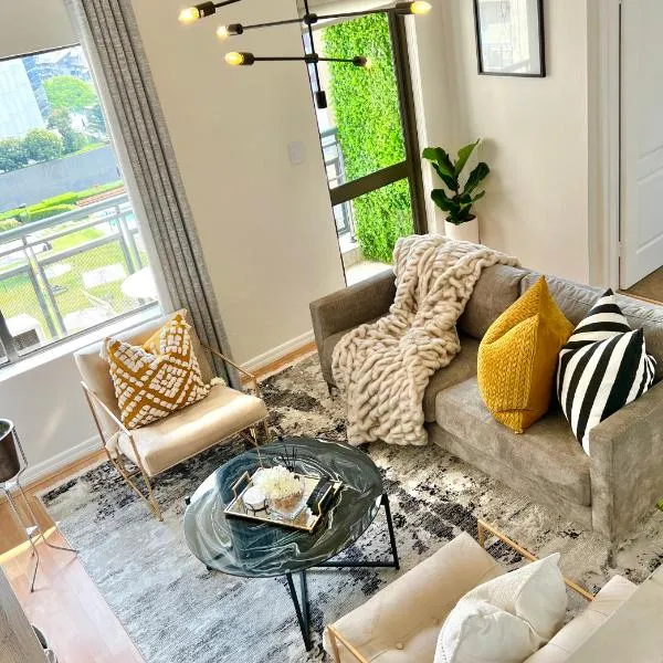Nal'enzo Luxe Stays, hotel in Johannesburg