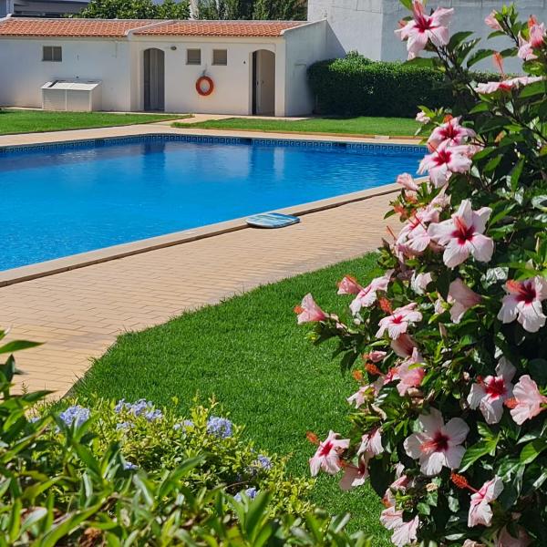 Praia Eulália with pool and 5 minutes from the beach