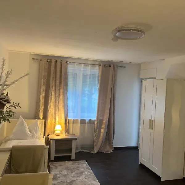 Bibis Ferienwohnung, hotel v Mnichově