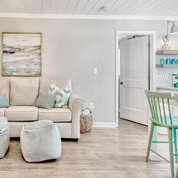 Lovely Beach Bungalow, hotel in Myrtle Beach