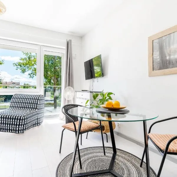 Apartament UKIEL PARK 30 przy Plaży Miejskiej - klimatyzacja,free parking,FV, hotel in Olsztyn