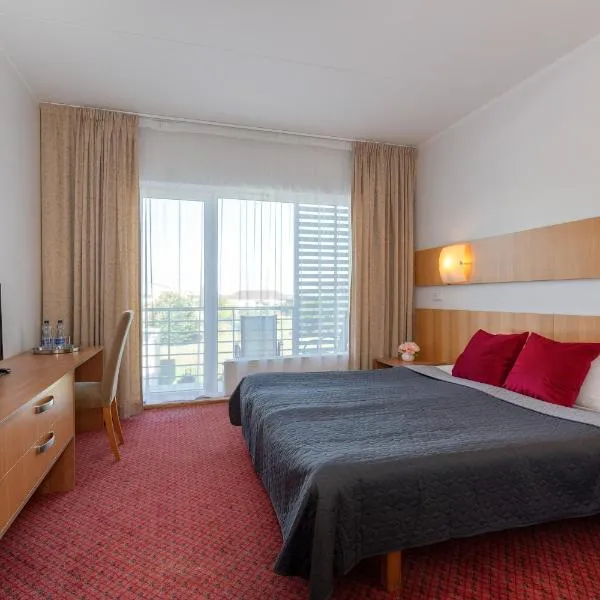 Raadimõisa Hotell, hotell Tartus