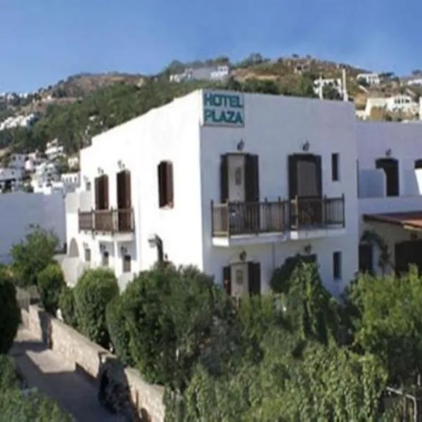 Plaza Hotel, hotel din Skala