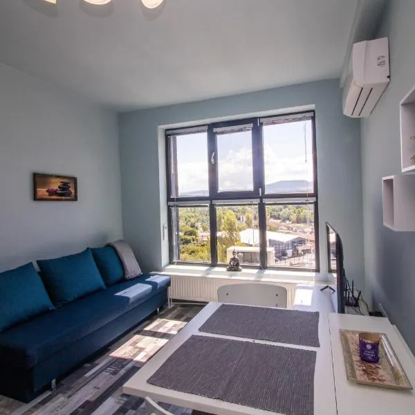 Mountain View Apartment 1 + Parking, hotel in Sofia