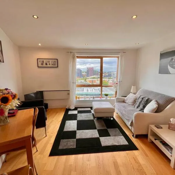 Lovely City Centre 1 bed apartment, hotel in Beeston Hill